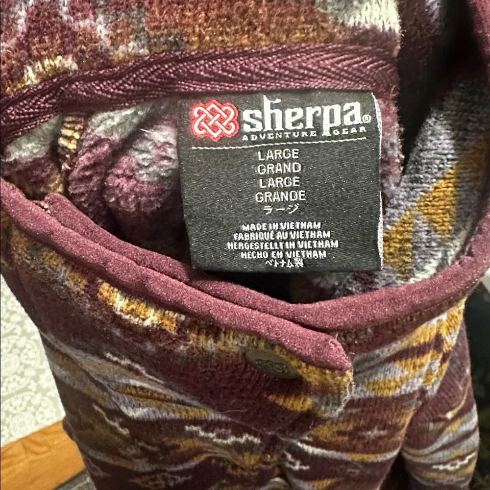 Sherpa Adventure Gear Aztec Patterned Pullover Sweater